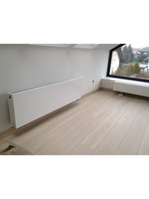 Радиатор гладкий с нижним правым подключением, тип 33, 300х1800